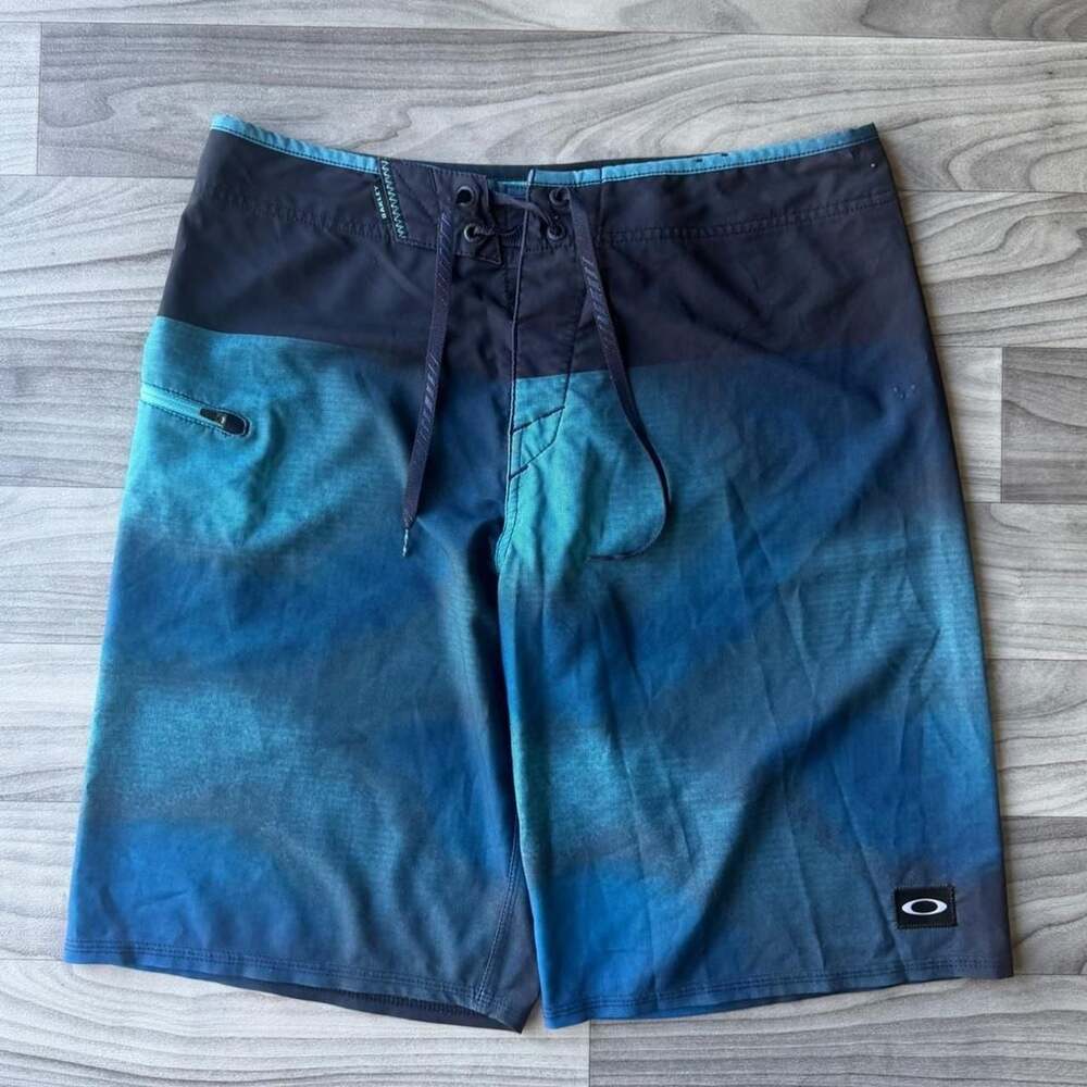 Oakley Vintage Y2K Blue Ombre Surf Board Shorts